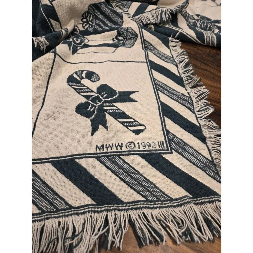 Vtg Christmas Woven Tapestry Throw Blanket With Fringes Reversible 47x71